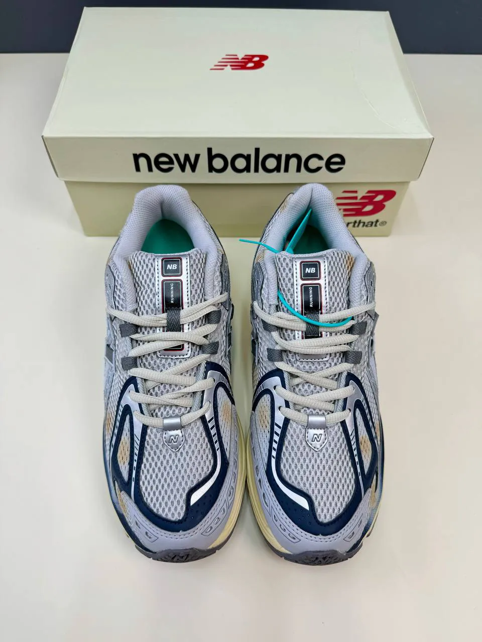 قیمت و خرید - نیوبالانس 1906 طوسی | New Balance 1906 Grey